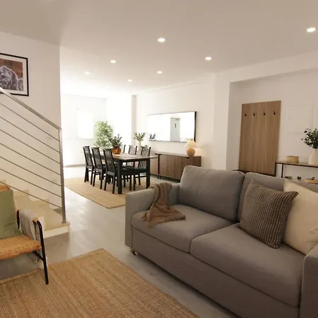 Appartement 2-bdr Duplex Townhouse,