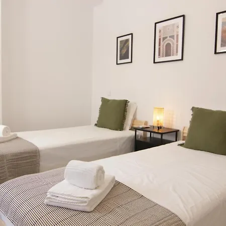 Appartement 2-bdr Duplex Townhouse, *