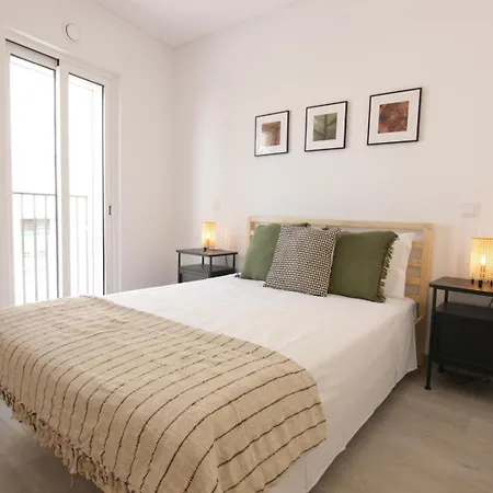 2-bdr Duplex Townhouse, *