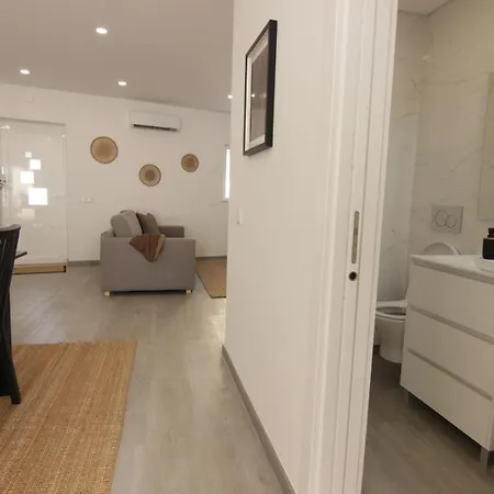 Appartement 2-bdr Duplex Townhouse, *